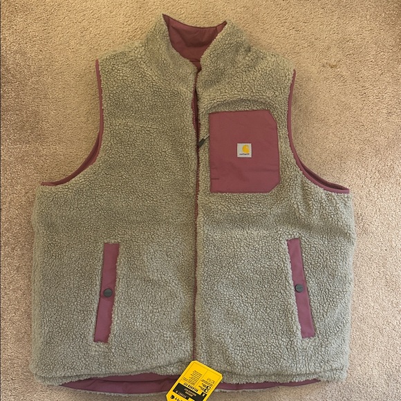 CARHARTT WOMEN'S MONTANA PUFFER VEST - INSULATED - REVERSIBLE (Size L) - Picture 3 of 5